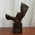 Carlo Ramous scultura bronzo 1958 Piccola figura seduta